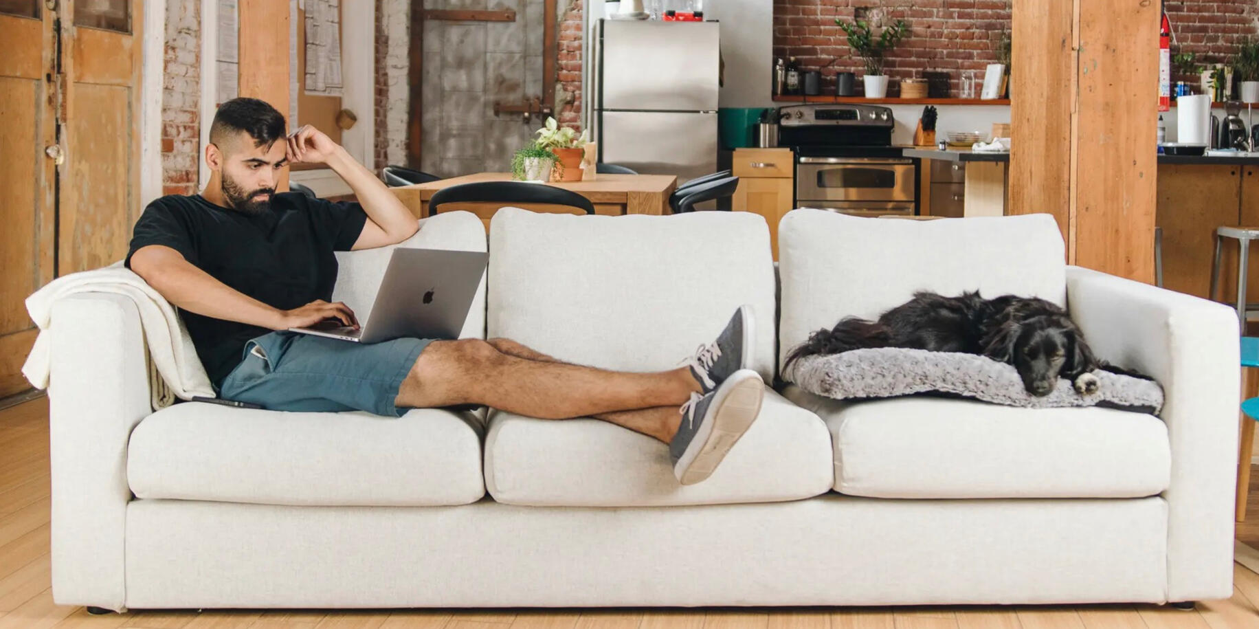 Wirecutter: The Best Sofas You Can Buy Guide